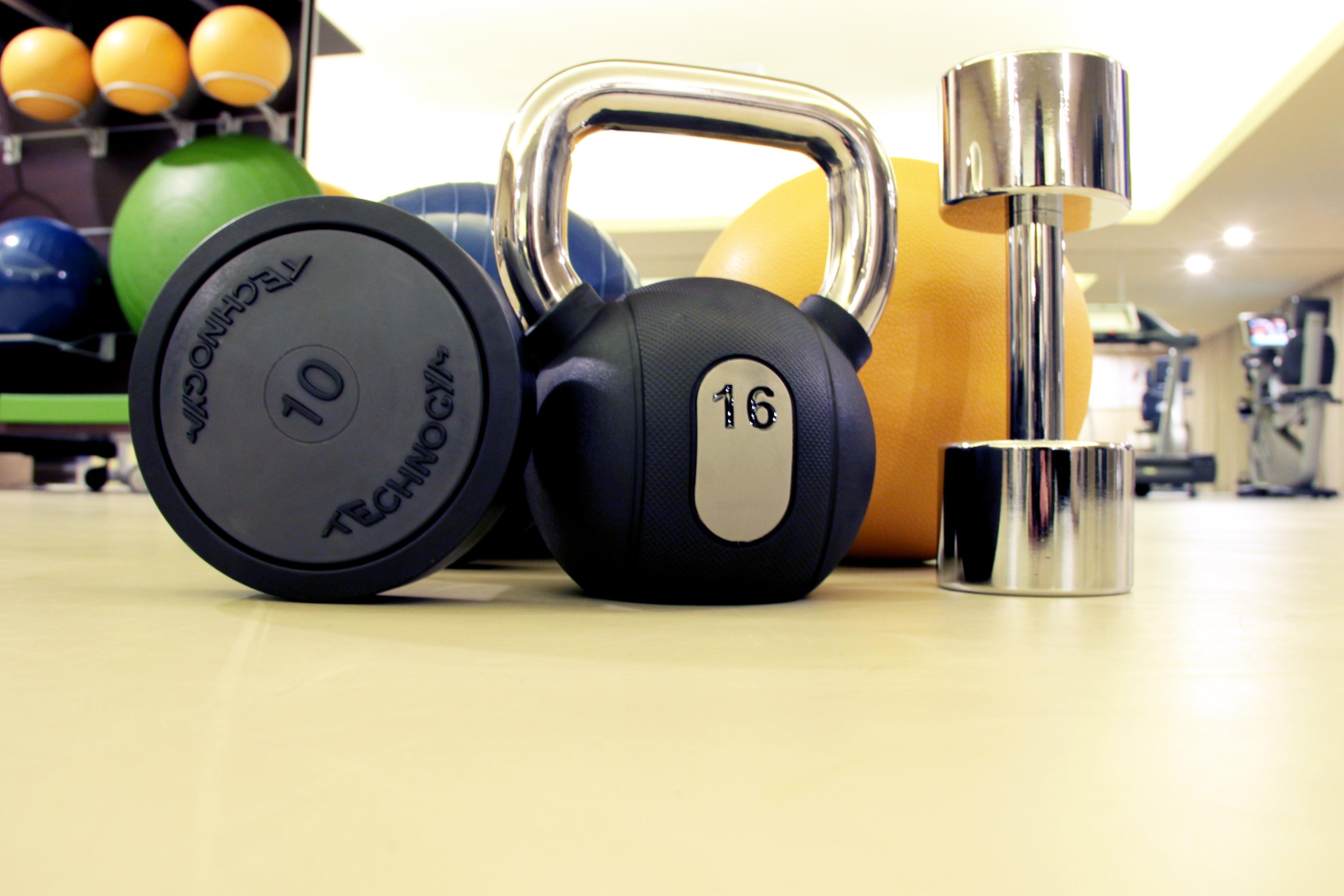 คราวน์ พลาซา วีลาโมวรา Hotel วิลาโมรา ภายนอก รูปภาพ Dumbbells and kettlebells