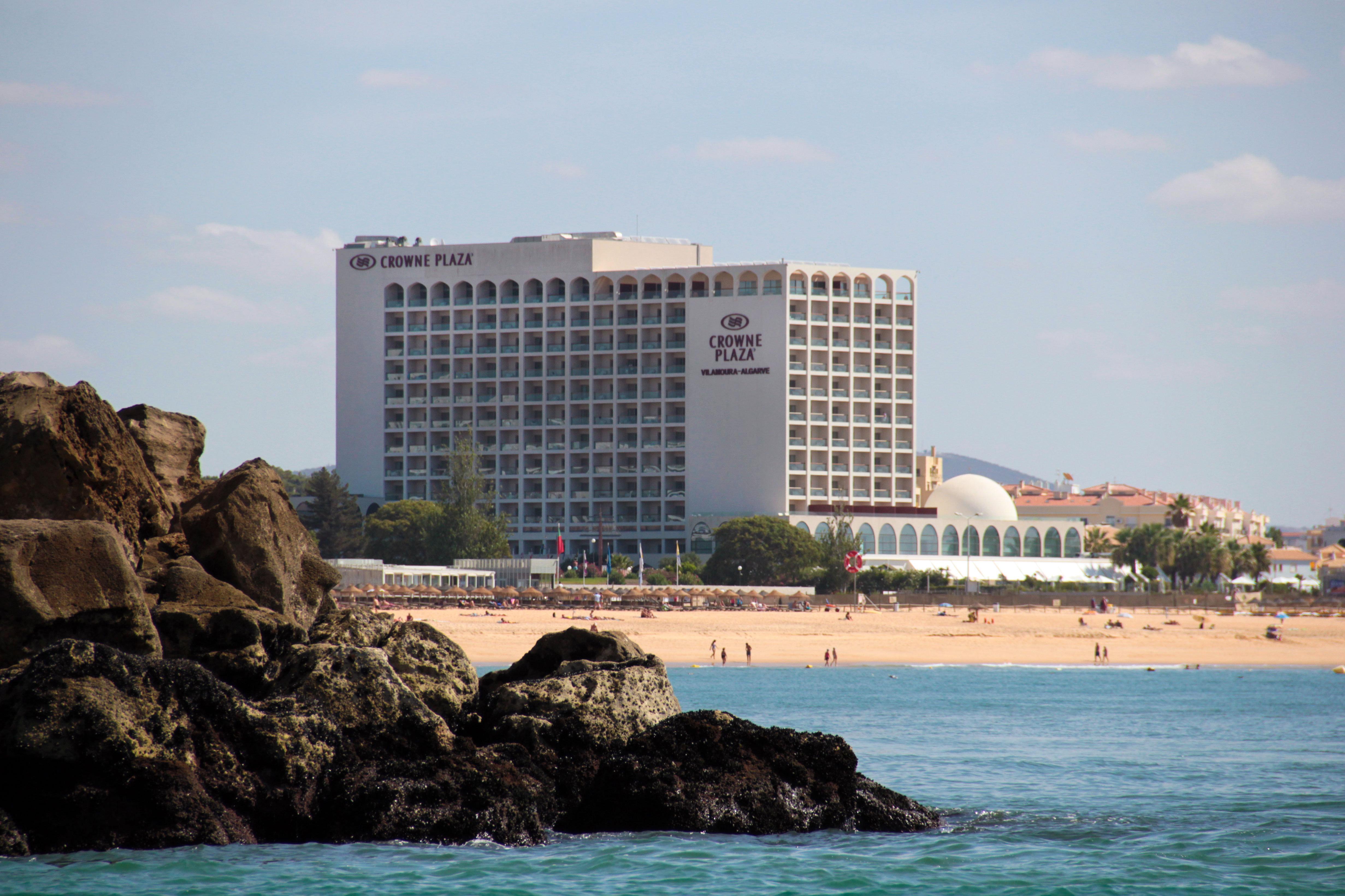 คราวน์ พลาซา วีลาโมวรา Hotel วิลาโมรา ภายนอก รูปภาพ The Crowne Plaza Hotel in Faro